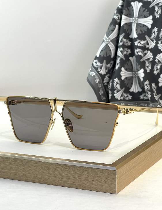 Picture of Chrome Hearts Sunglasses _SKUfw76161654fw